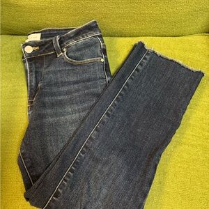 Risen Straight Leg Women's Jeans Raw Frayed Hem